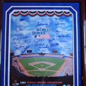 SOLD! 1981 and 1998 World Champion Dodgers Autograph Set SOLD!